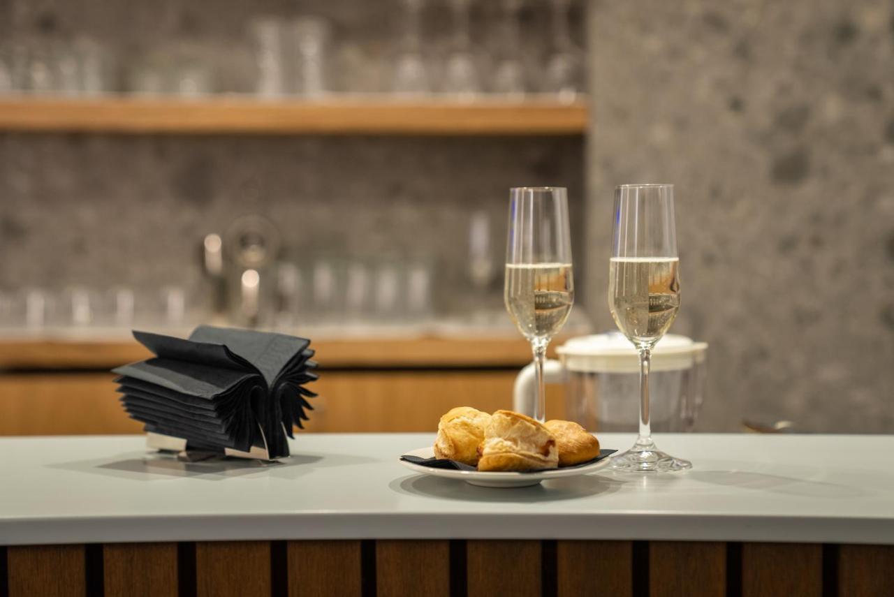 Hart Boutique Hotel نابولي المظهر الخارجي الصورة